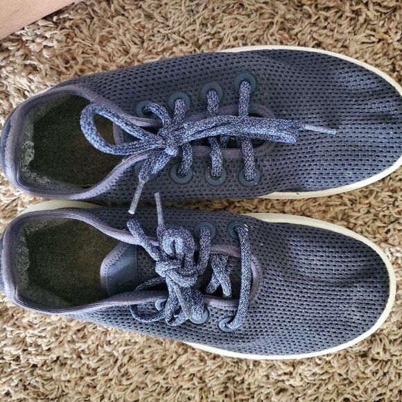 Allbirds Size 9 Navy and White Tree Runners - Picture 3 of 3